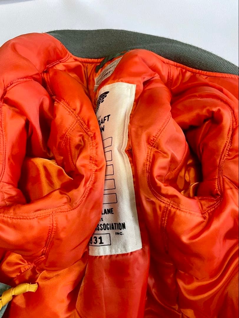 【AVIREX】MA1 ジャケット ブルゾン ワッペン カーキ L