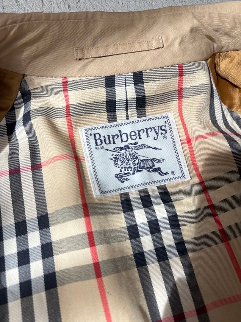 Burberry トレンチコート ノバチェック