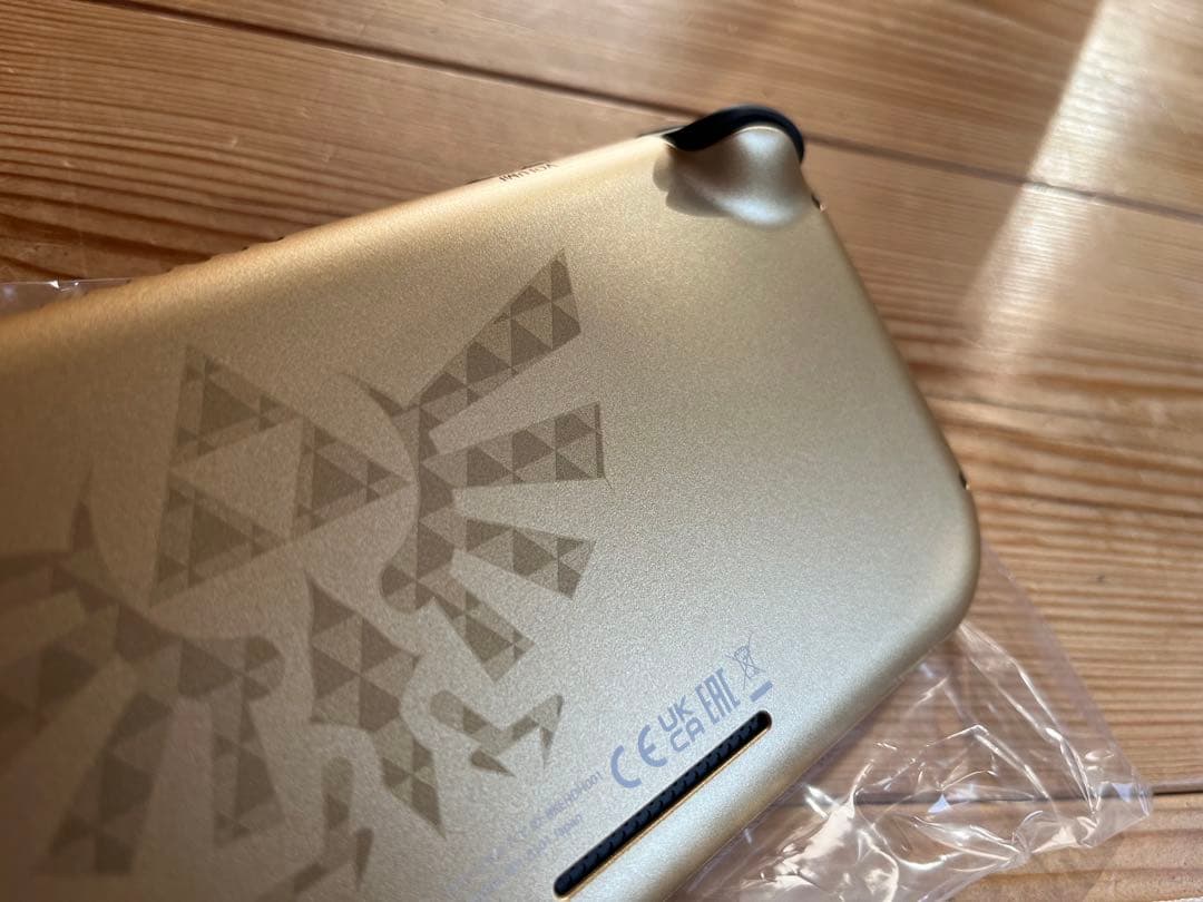 Switch Lite - Hyrule Edition ハイラルエディション