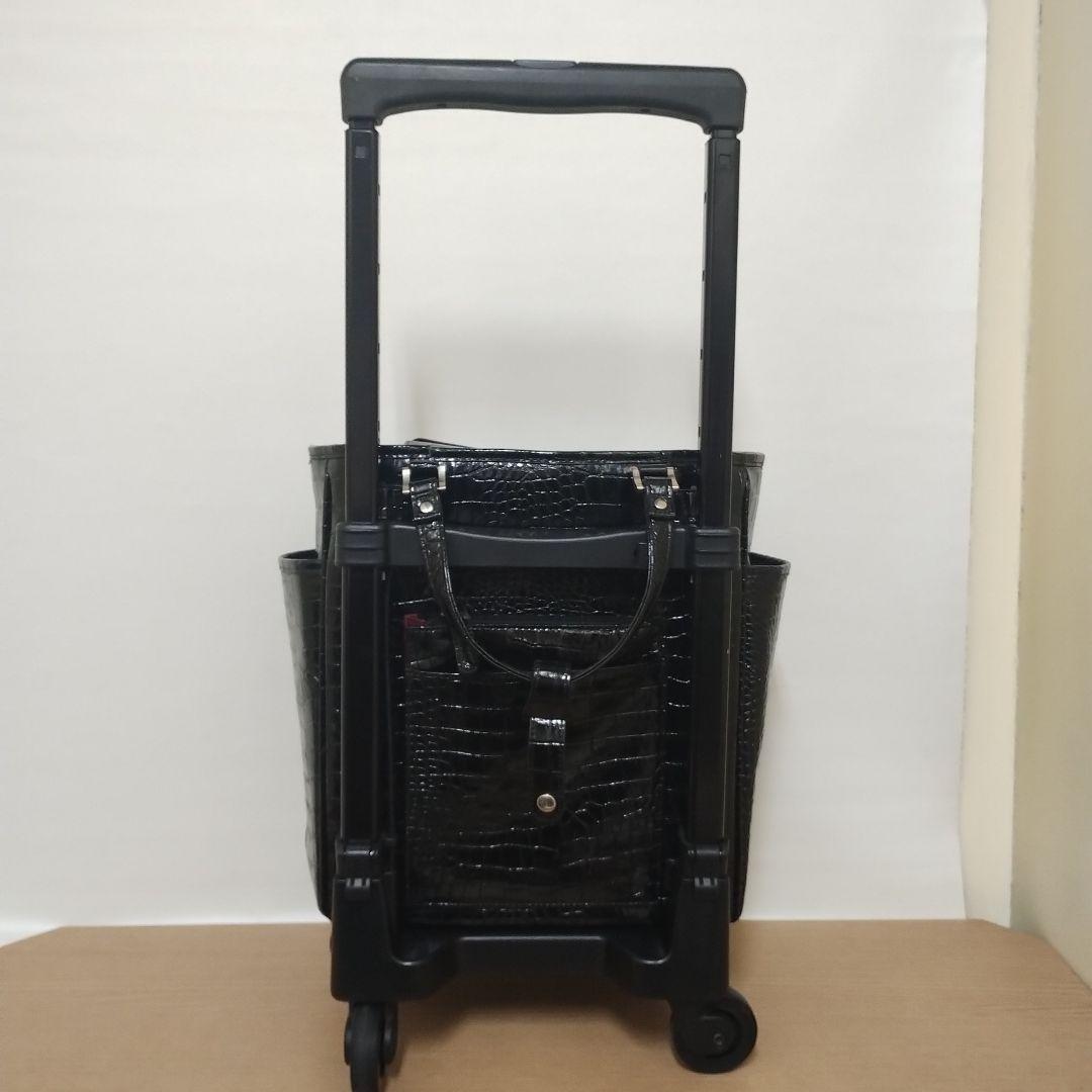 クロコ調 ブラック キャリーケース 中型