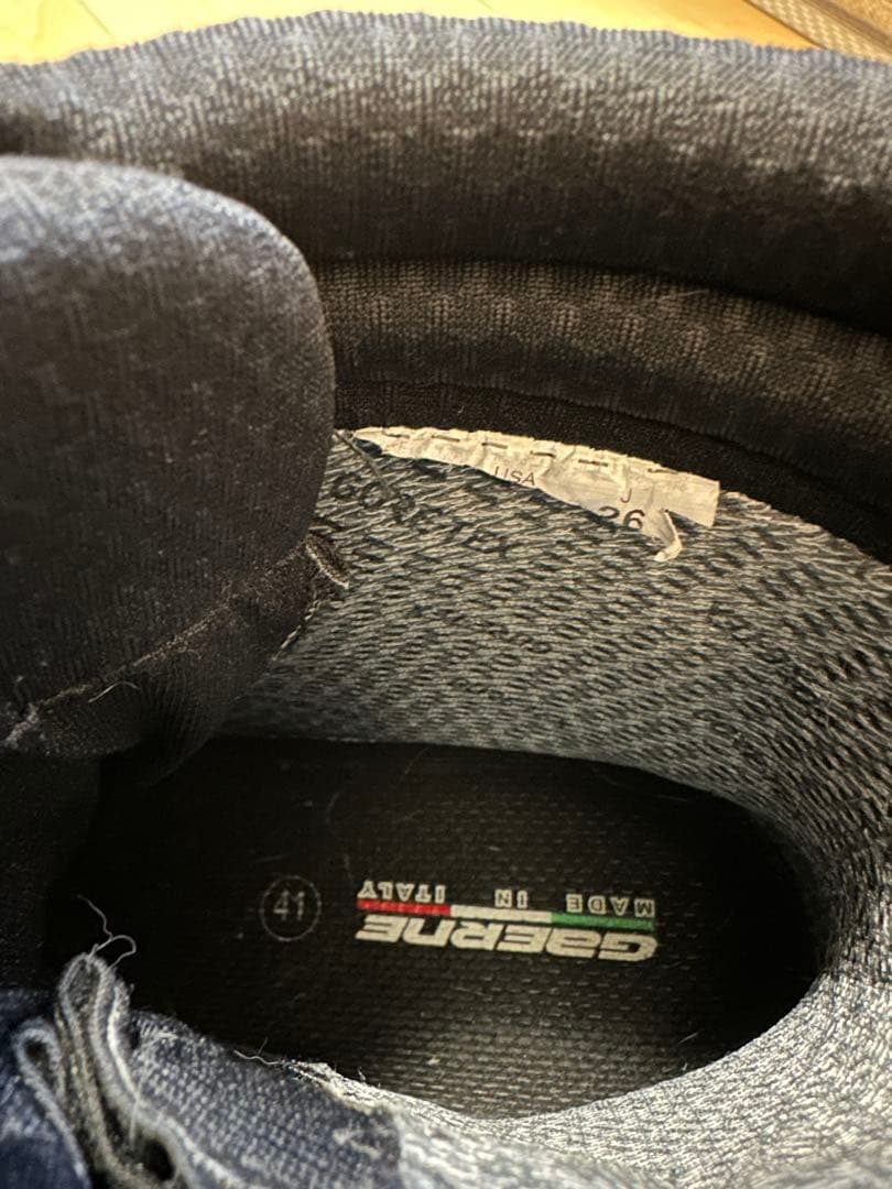 ガエルネ　Gストーンゴアテックス　26センチ