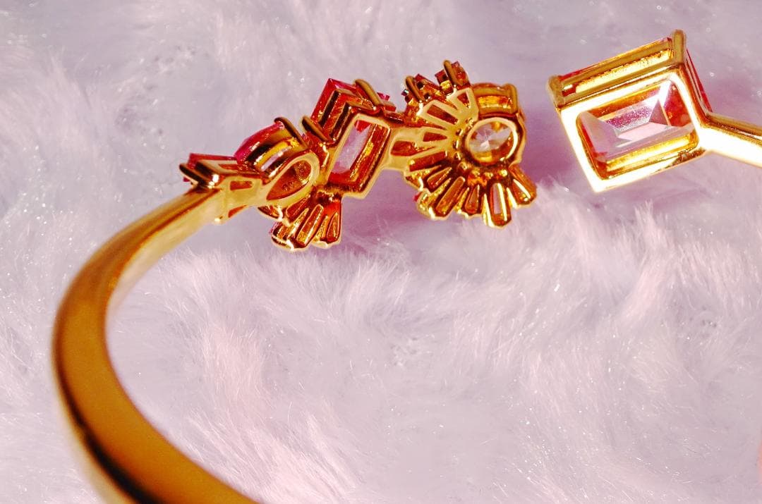 【美品】スワロフスキー Gema バングル Swarovski ブレスレット