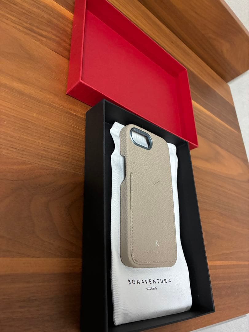 新品BONAVENTURA ボナベンチュラ レザーケース iPhone 16e
