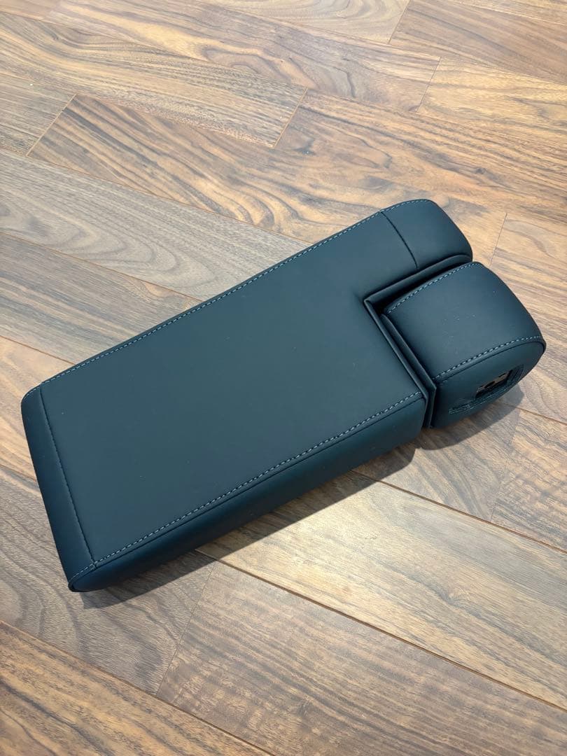 美品 ステップワゴン 純正交換 アームレスト RP6 RP7 RP8 送料込み