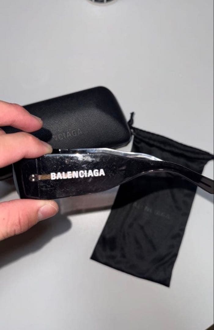 balenciaga サングラス　平本蓮着用