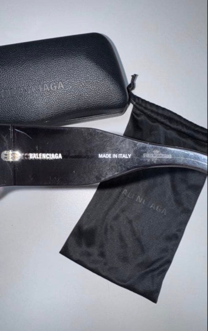 balenciaga サングラス　平本蓮着用