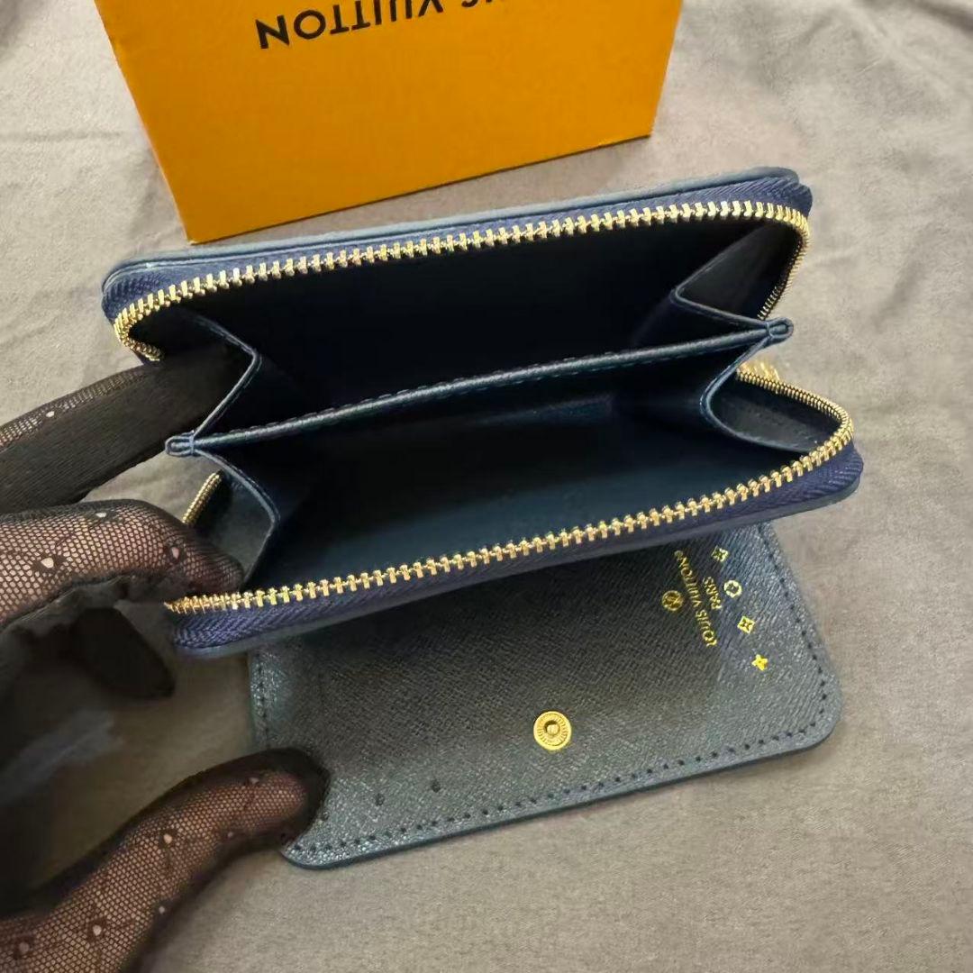 ✨早い者勝ち✨ 二つ折り財布