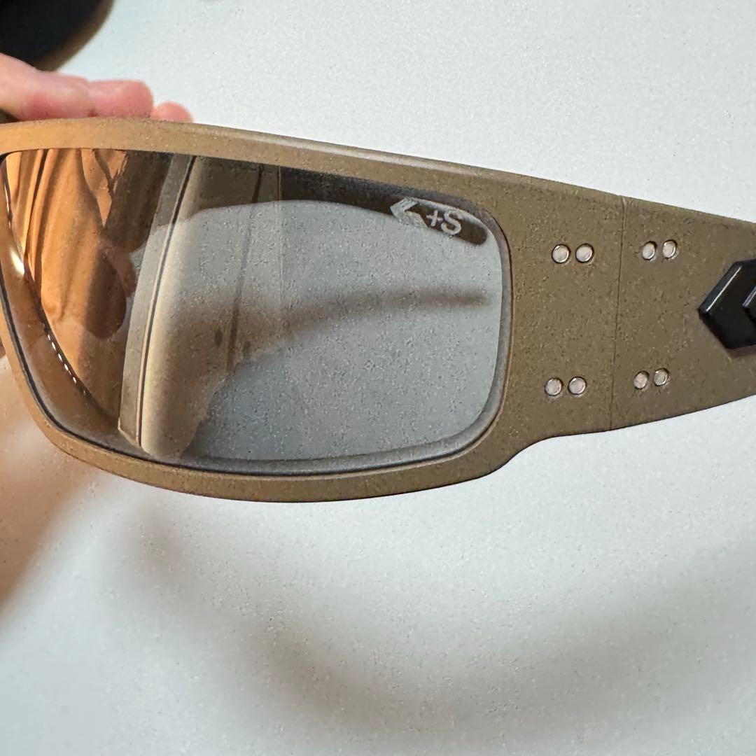 GATORZ MUGNUM サングラス　カーキ