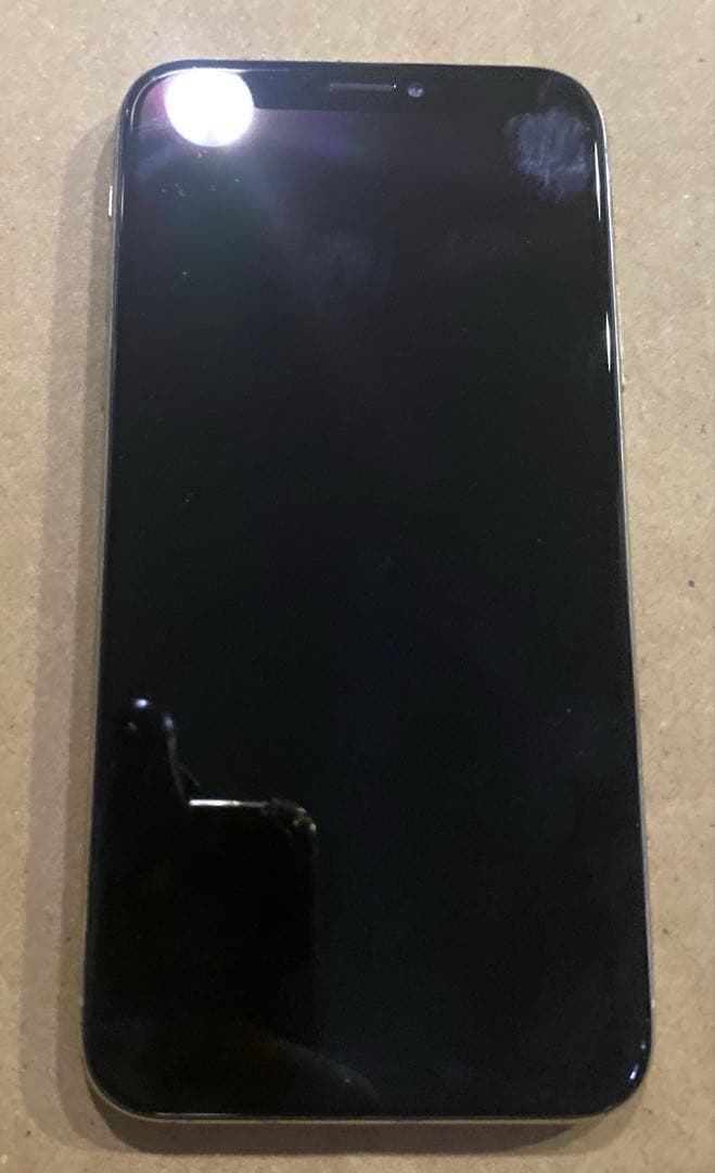 【ジャンク】　iphone XS 512gb 背面割れ等有り