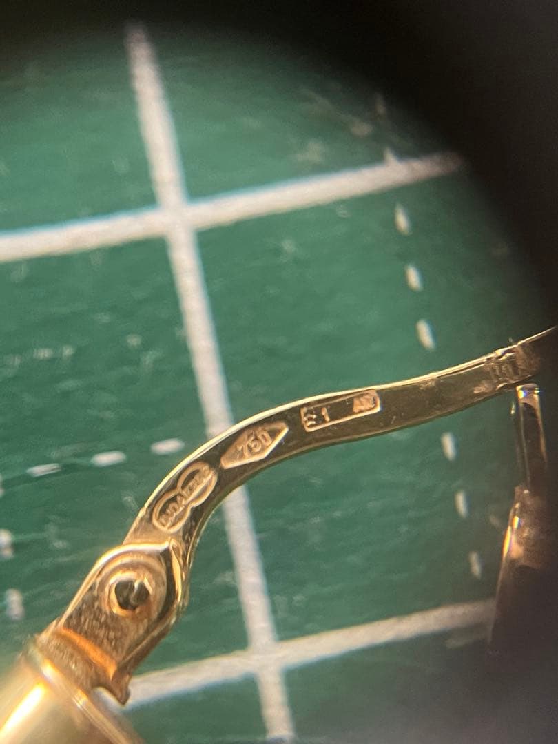 ウノアエレ　フープピアス