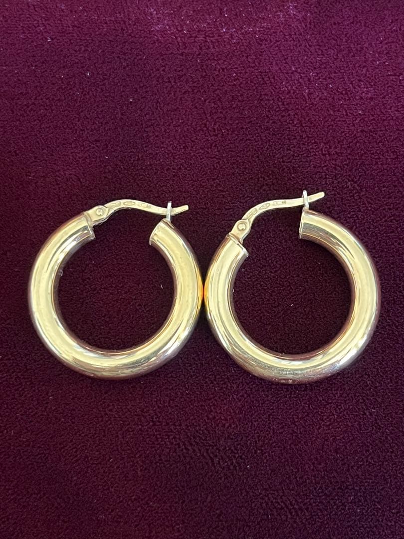 ウノアエレ　フープピアス