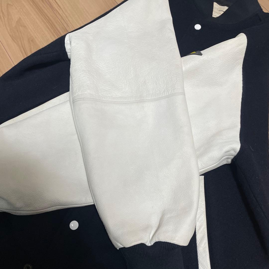 最終価格SWAGGER スワッガー スタジャン L ブラック クリーム