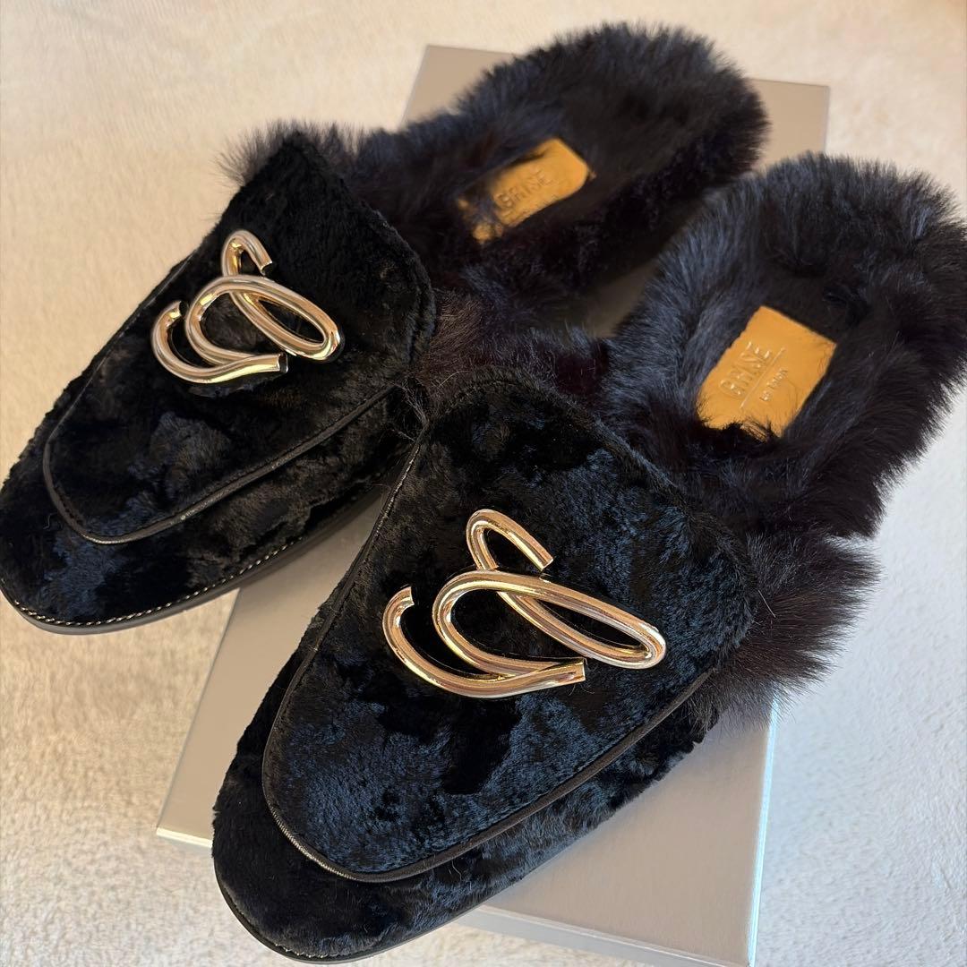 LE TALON GRISEメタルモチーフスリッパ