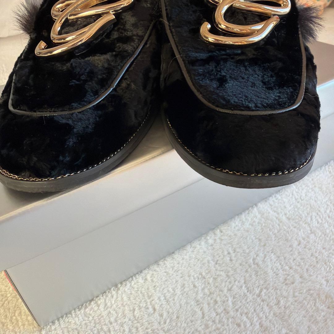 LE TALON GRISEメタルモチーフスリッパ