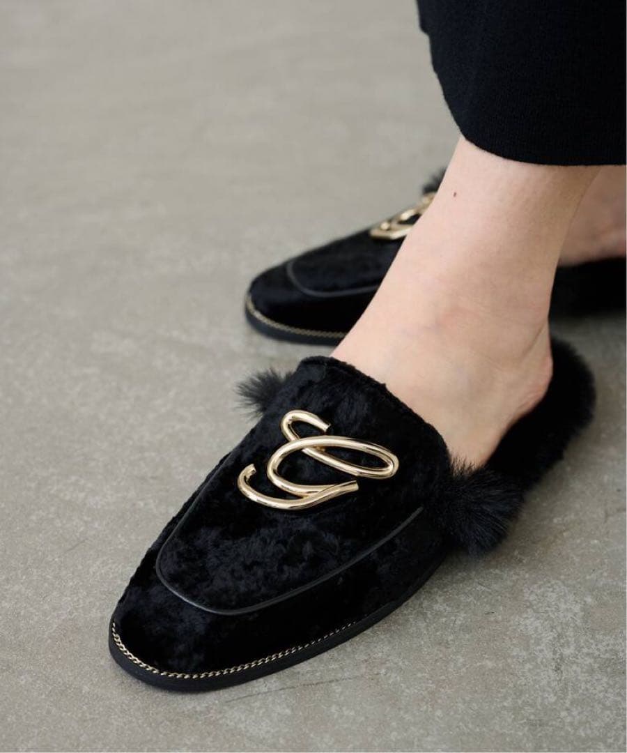 LE TALON GRISEメタルモチーフスリッパ