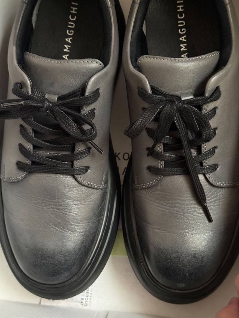 特別セール ERIKOYAMAGUCHIレザー厚底スニーカーTHE WALKER