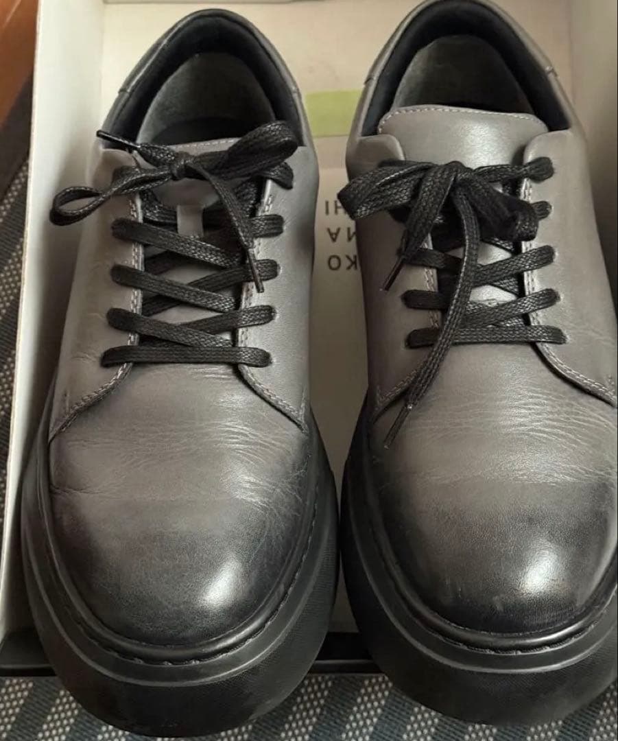 特別セール ERIKOYAMAGUCHIレザー厚底スニーカーTHE WALKER