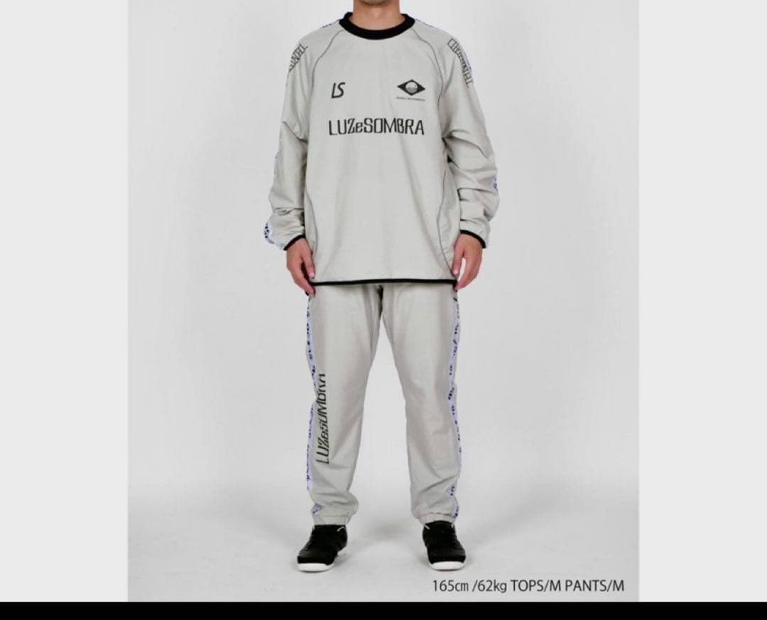 値下げ！ルースイソンブラ特価！人気ピステ上下！Mサイズ