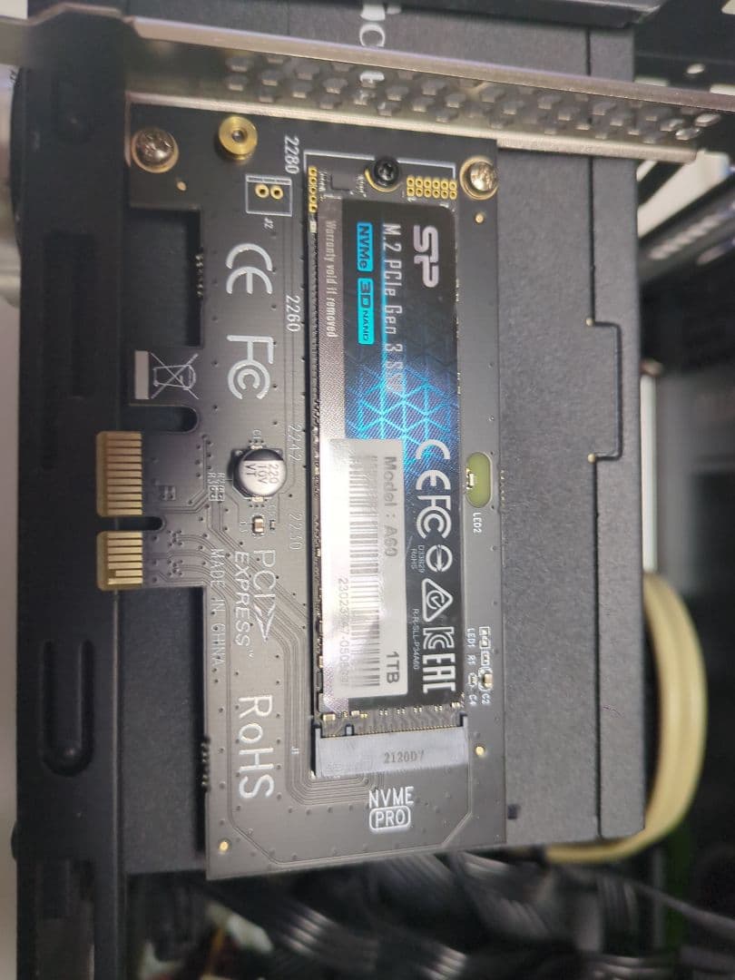 Windowsデスクトップ E5-2680v4 / 32GB / M4000 /SSD 1TB