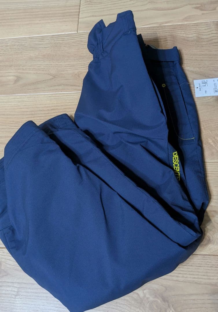 デサント　未使用含む　子ども用スキーウェア ピンク　130 140 150