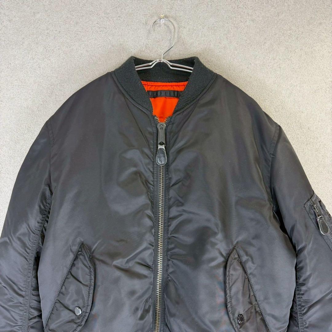 希少 AVIREX アーチロゴ フライトジャケット MA-1