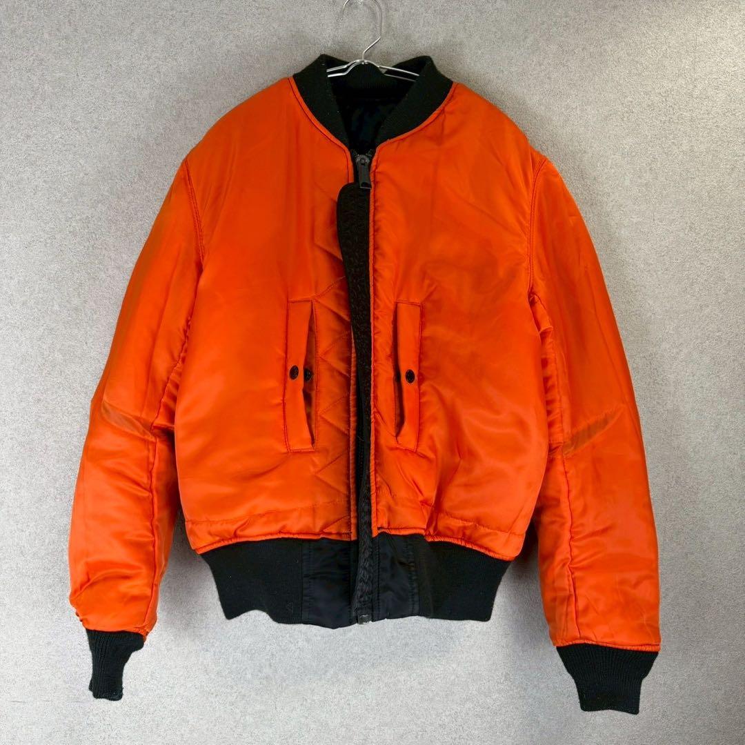 希少 AVIREX アーチロゴ フライトジャケット MA-1