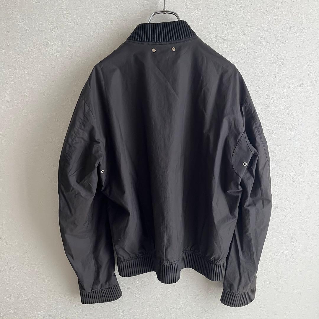 【希少】ルイヴィトン　ボンバージャケット　レザー切り替え　フロントロゴ　黒　48