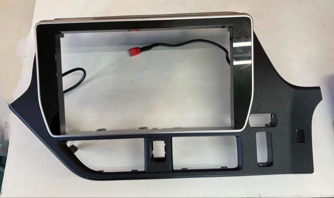 トヨタ純正ナビ 10インチ NSZN-Z68T