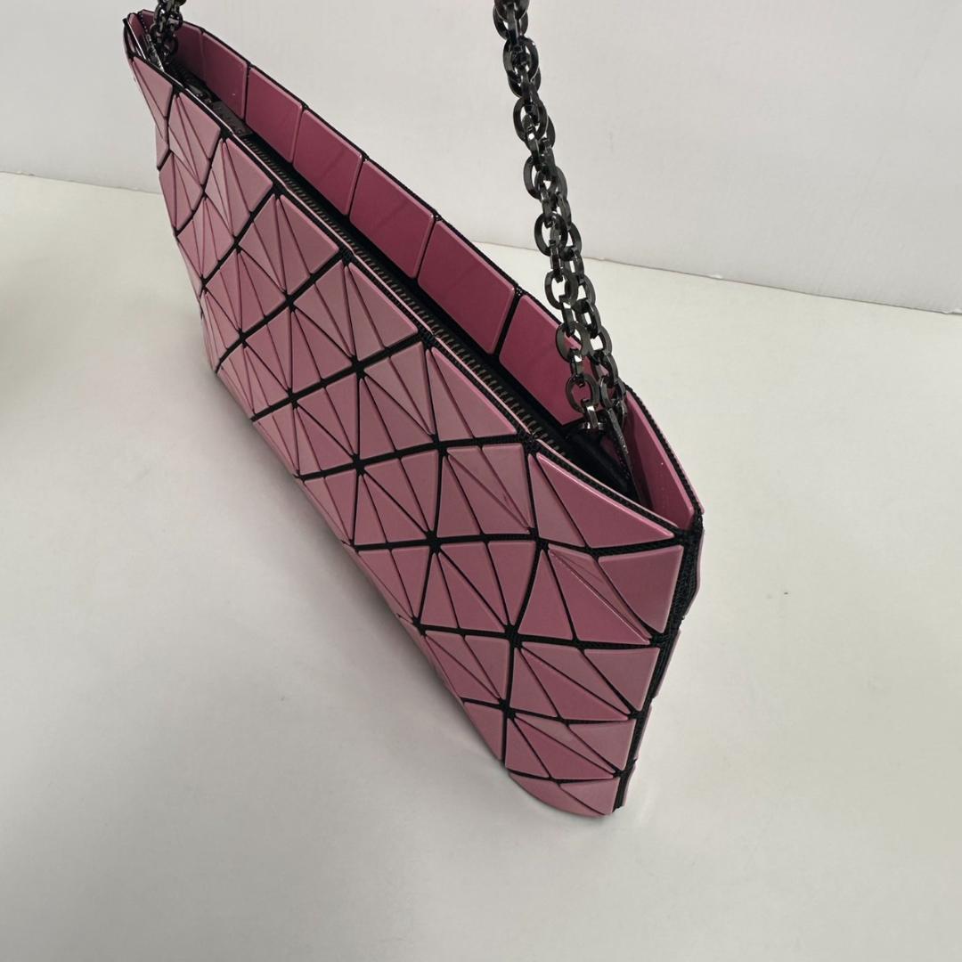 バオ バオ BAO BAO ISSEY MIYAKE バック チェーン ピンク