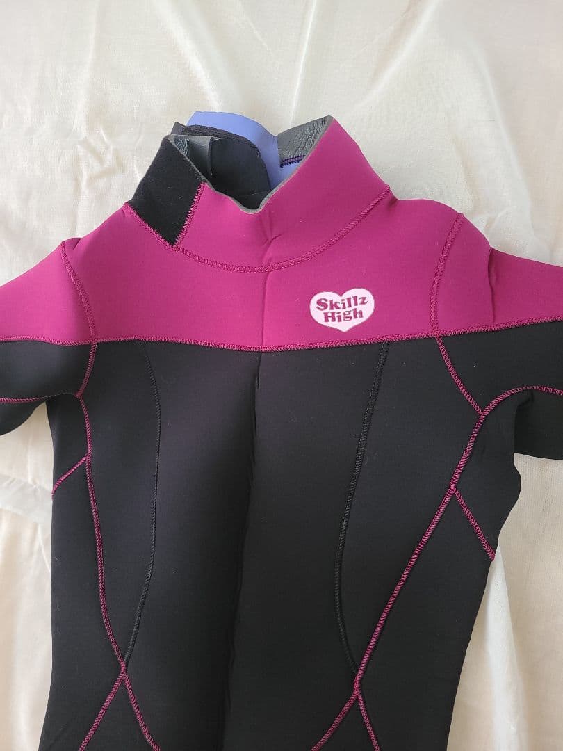 未使用スキルズハイSkillz High シーガル ウェットスーツ