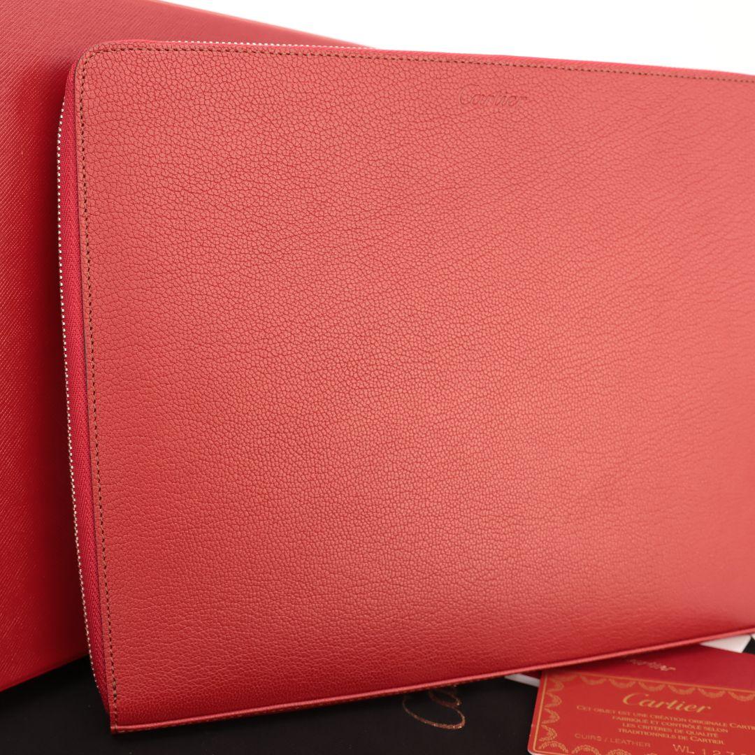 新品未使用 カルティエ Cartier レッド クラッチバッグ