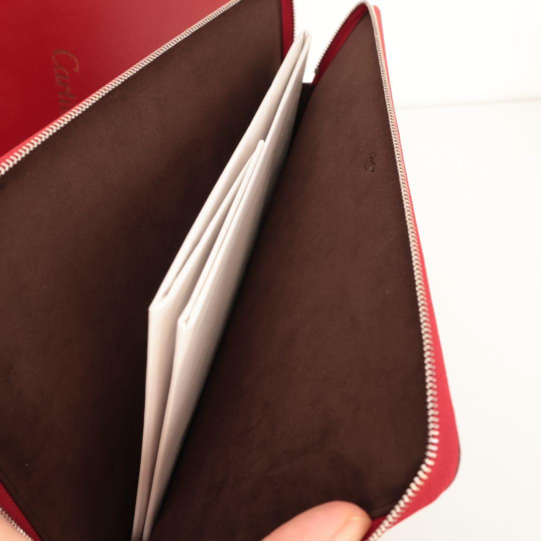 新品未使用 カルティエ Cartier レッド クラッチバッグ