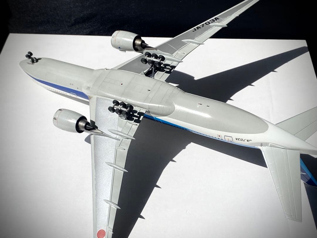 プラモデル完成品 ハセガワ ANA777-200 JA703A