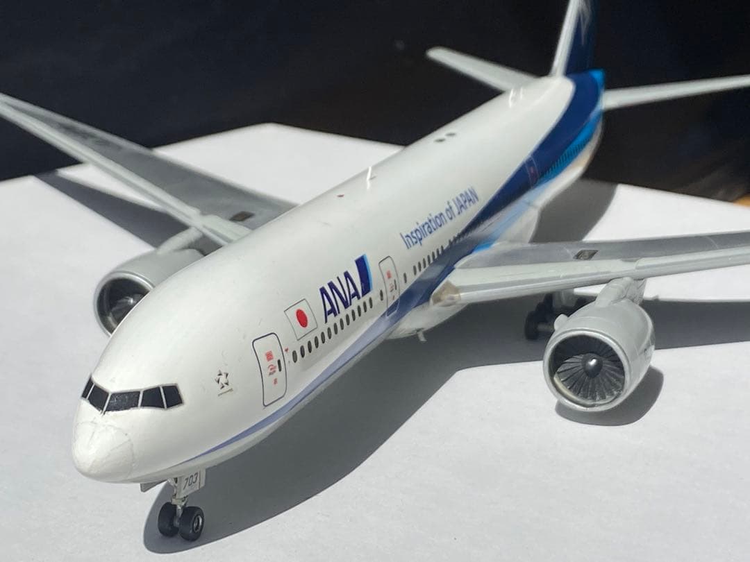 プラモデル完成品 ハセガワ ANA777-200 JA703A