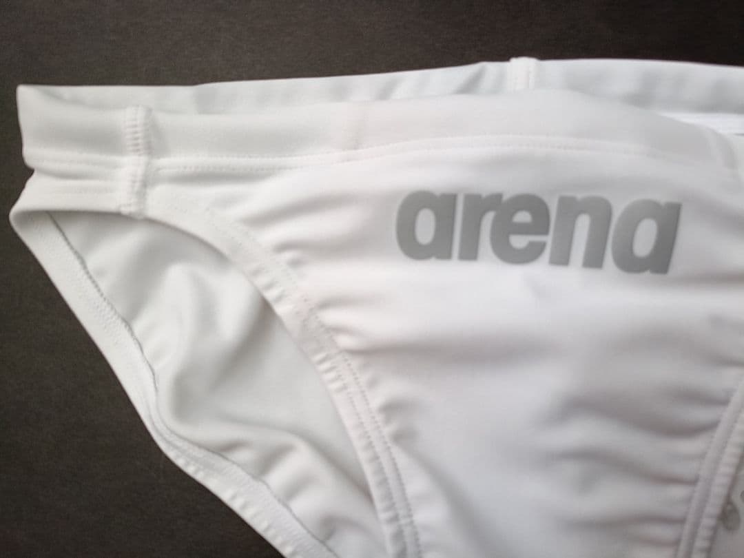 競パン arena アリーナ Ｓサイズ 未使用 ホワイト