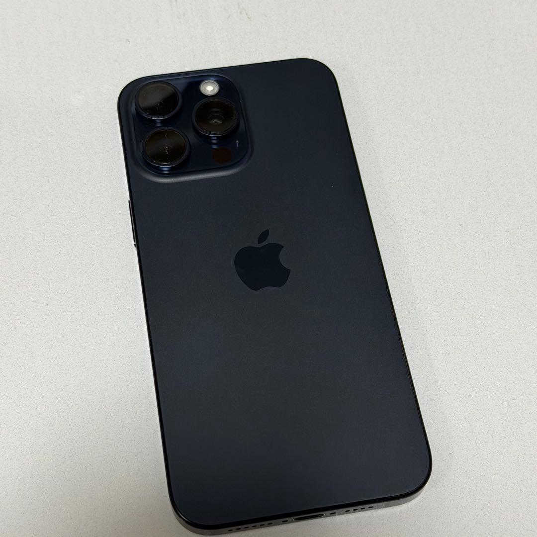 本日終了！iphone15 pro max 256GB 海外版　本体