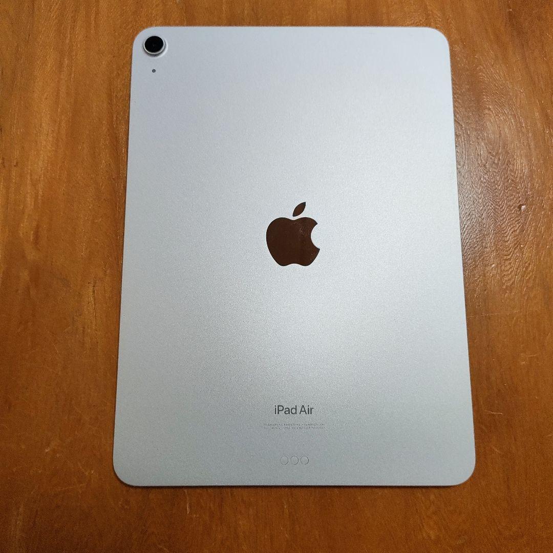 【送料込】Apple iPad Air 第5世代64GB シルバー 本体