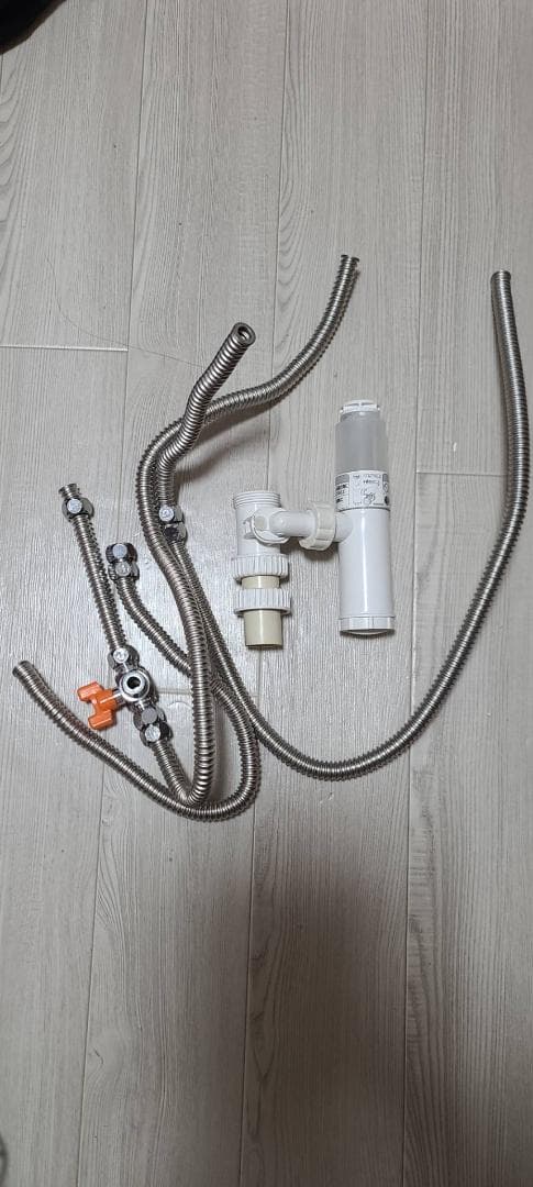 TOTO 小型電気温水器 yupot 湯ポット 中古品　　REW12A1B1H