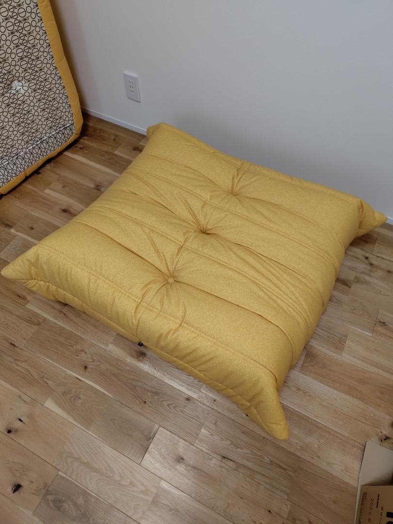 ★リーンロゼ　ロゼトーゴ3Pソファとパフ　50周年限定生地　 DENDEN★