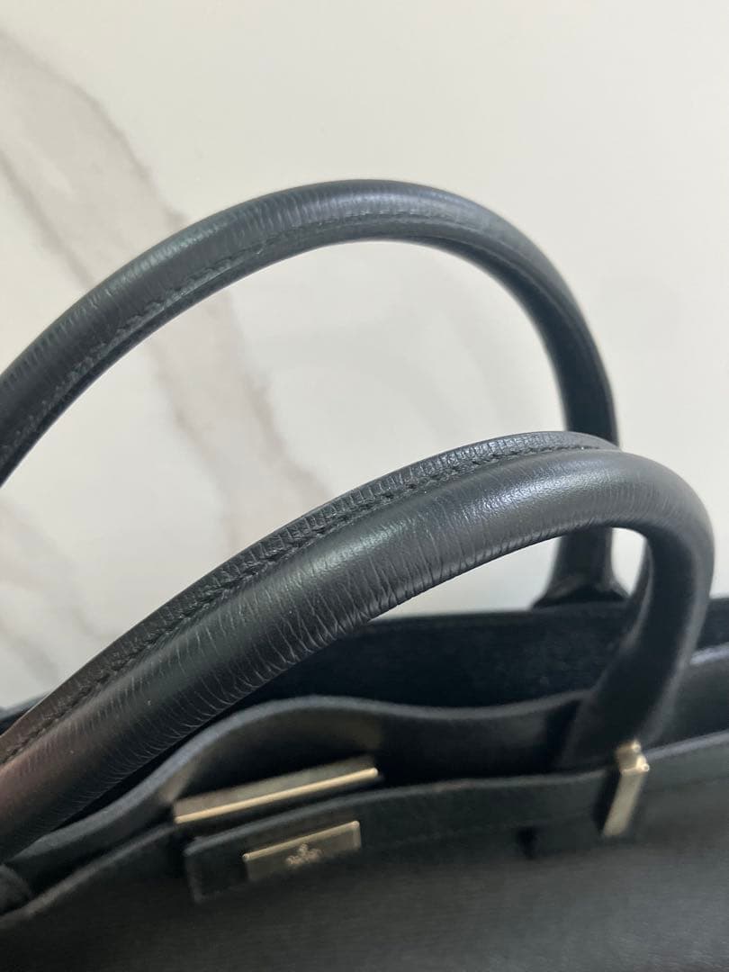 美品 GUCCI グッチ トートバッグ　ビジネスバッグ　ブラック