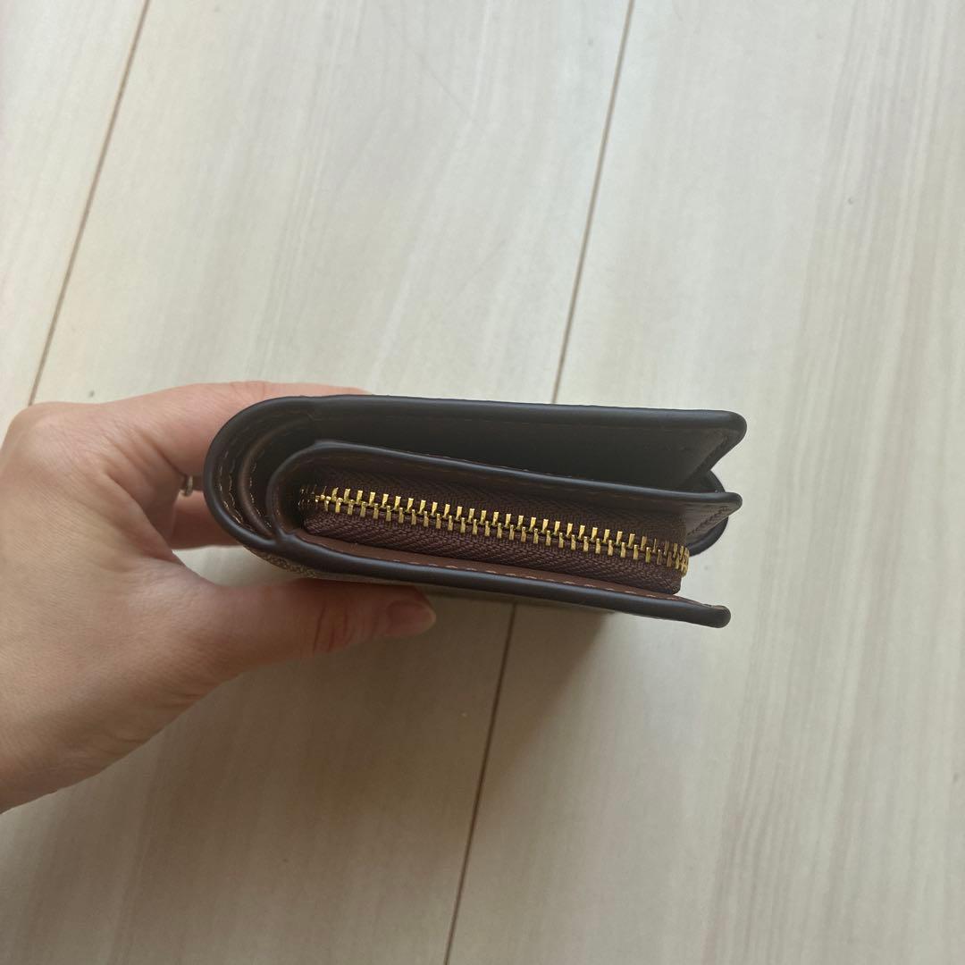 本日23時まで限定価格！早い者勝ち！新品正規品COACH折り財布ライトブラウン