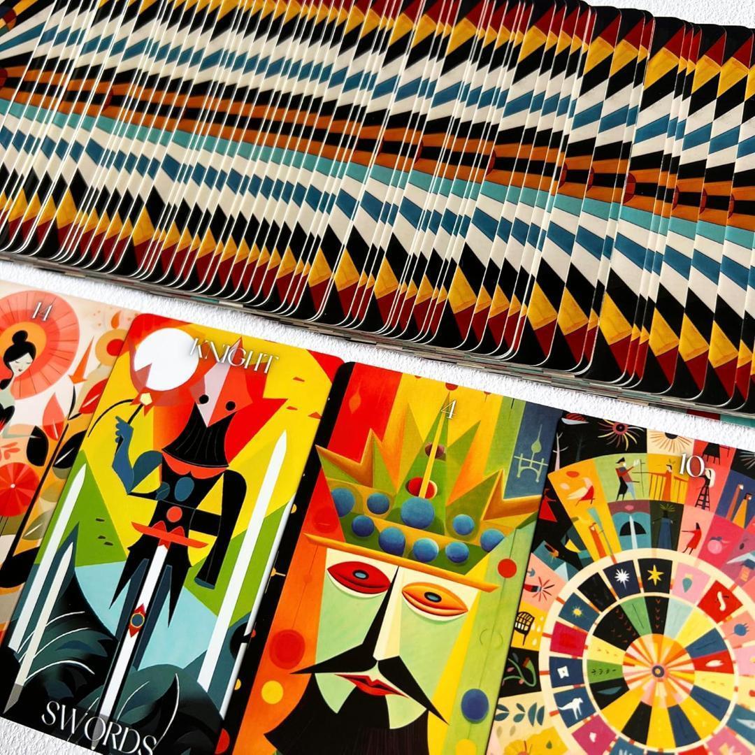 海外希少デッキ✨まるで大人向けのモダンなおとぎ話✨不思議の国を描いたタロット