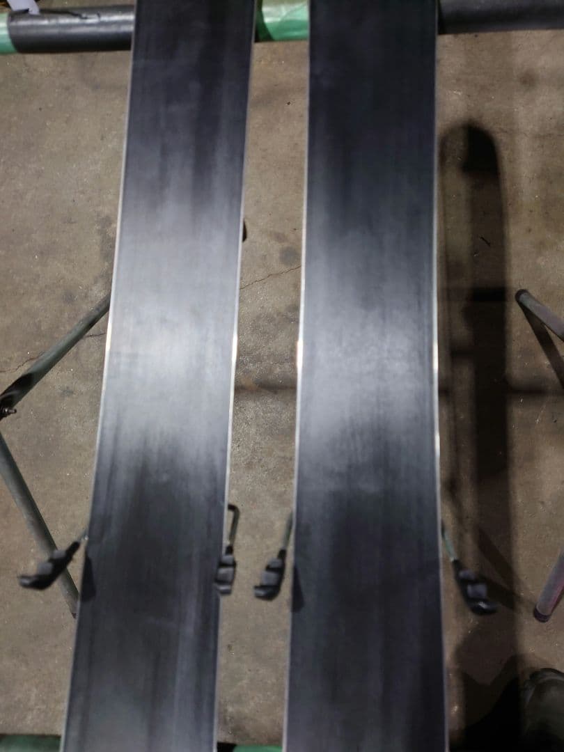 SALOMON Q105 181cm, Marker GRIFFON　パウダー