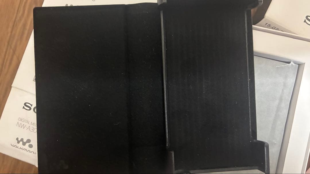 ［純正ケース，付属品完備］ソニーウォークマン NW- A306