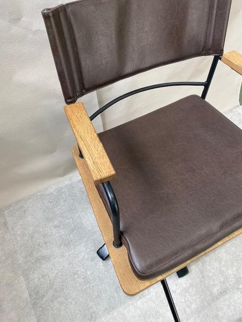 TAKARA BELMONT サロンチェア スタイリングチェア 美容院いす