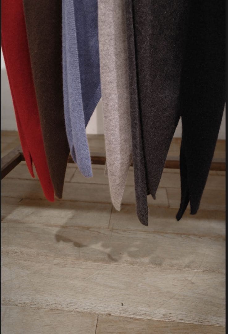 na. e Cashmere Multiway Stole Brown