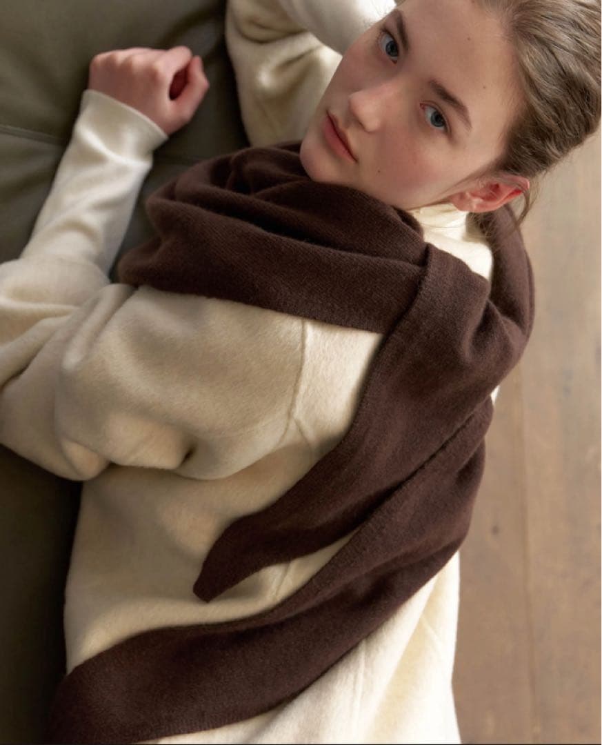 na. e Cashmere Multiway Stole Brown