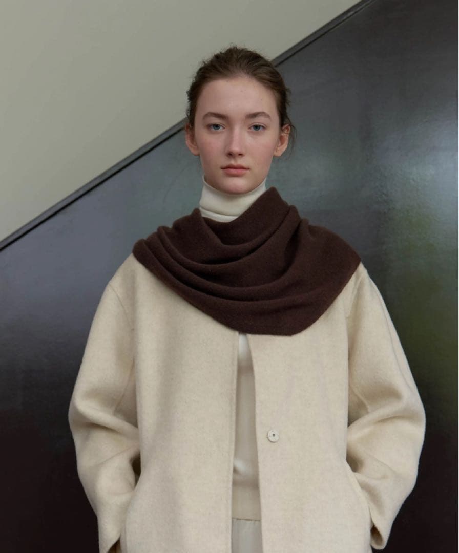 na. e Cashmere Multiway Stole Brown