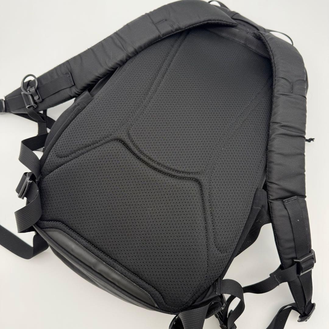 ARC’TERYX アークテリクス マンティス26 黒 廃盤 ブラック man