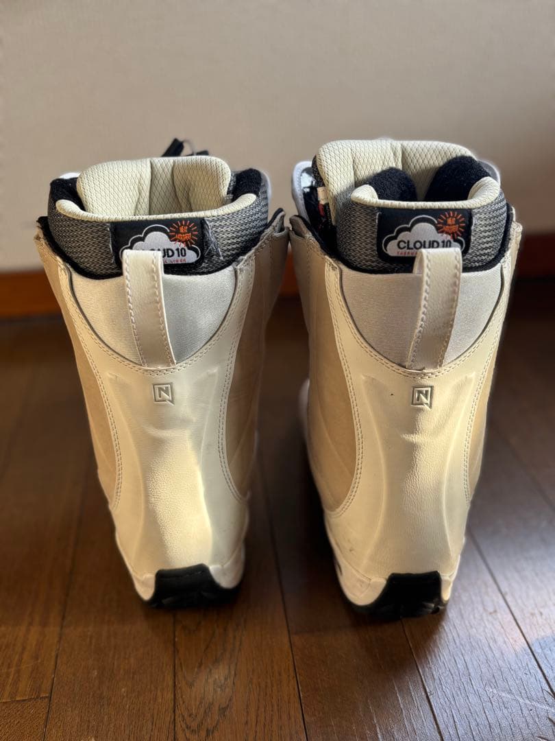 NITRO CLOUD 10 スノーボードブーツ